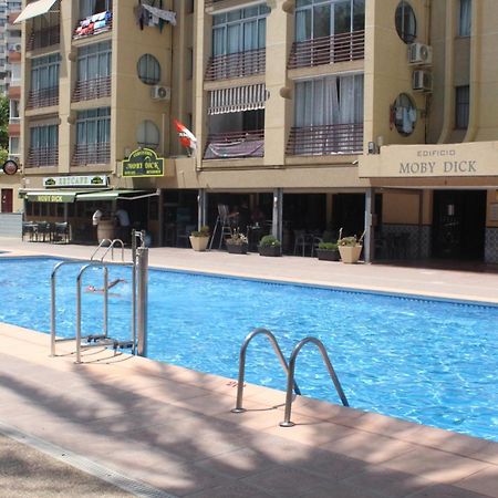 Moby Dick Apartment Benidorm Bagian luar foto