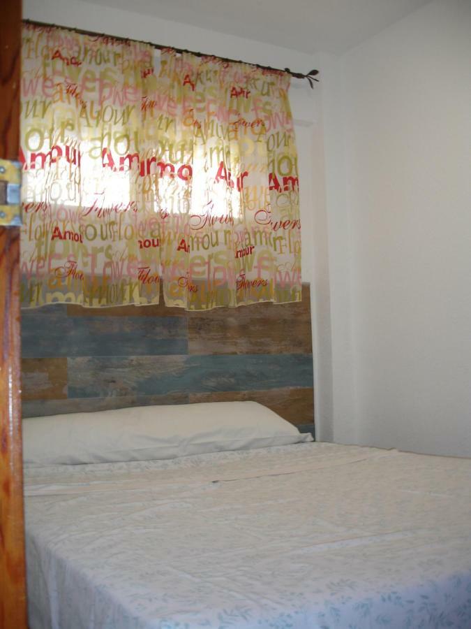 Moby Dick Apartment Benidorm Bagian luar foto